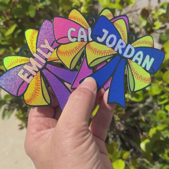 Video of holographic Bag Tag